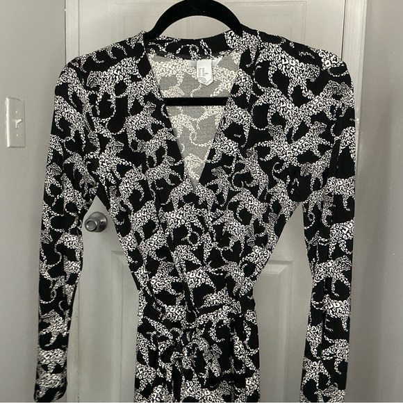 H&M Black and White Leopard Dress with Tie Belt - Picture 3 of 5
